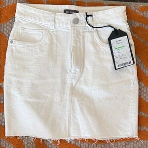 DL1961 Ivory Denim Skirt